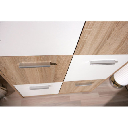 Elegante credenza moderna con 6 cassetti in rovere e bianco
