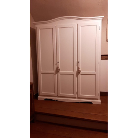 'Armadio Bianco Opaco Arte Povera  misura 158x56x197 cm.