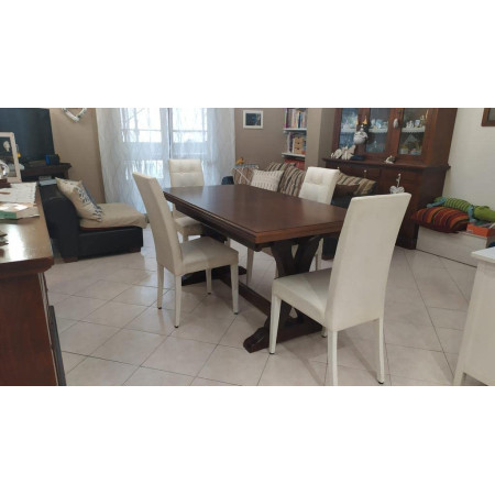Tavolo da pranzo allungabile classico colore noce lucido
