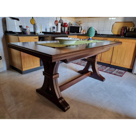 Tavolo allungabile da pranzo classico in legno massello noce lucido