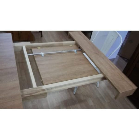 Tavolo da pranzo allungabile in legno naturale 180x100 cm