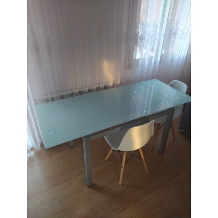 Tavolo allungabile con piano in vetro grigio satinato 110x70 cm
