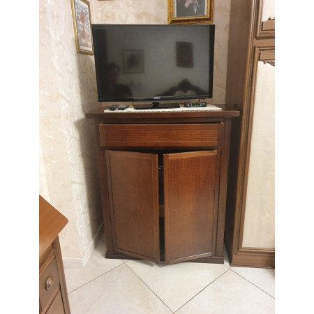 Scarpiera arte povera in legno massello in noce lucido