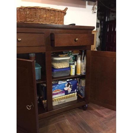 Design senza tempo e finiture pregiate per un complemento d'arredo versatile