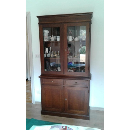 Cristalliera Classica in Legno Noce Lucido Ampio Spazio di Deposito