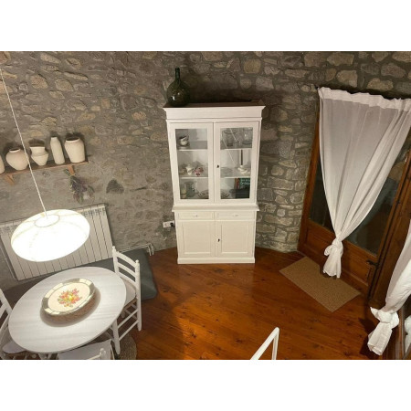 Elegante Cristalliera Classica in Legno Bianco Opaco design elegante