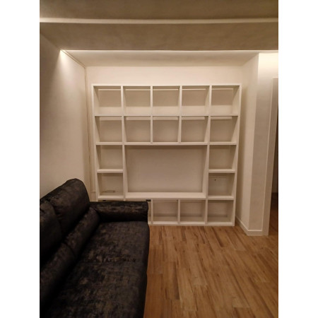 Libreria e porta tv in legno  con 12 antine bianco frassinato 218x30x218 cm