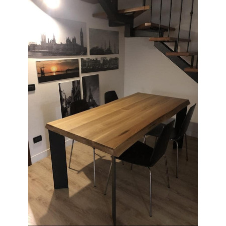 Tavolo in legno massello con 4 gambe in metallo 250X100x77 cm