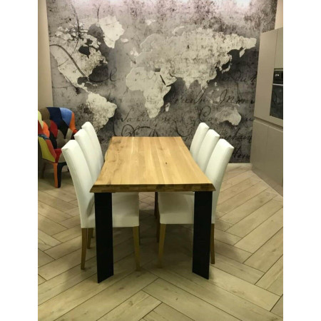 Tavolo in legno massello con 4 gambe in metallo 250X100x77 cm