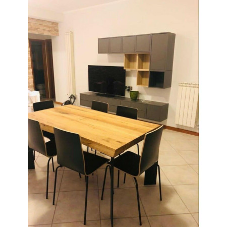 Tavolo in legno massello con 4 gambe in metallo 250X100x77 cm