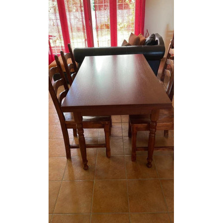 Tavolo da pranzo classico in legno massello noce lucido 140 x 80