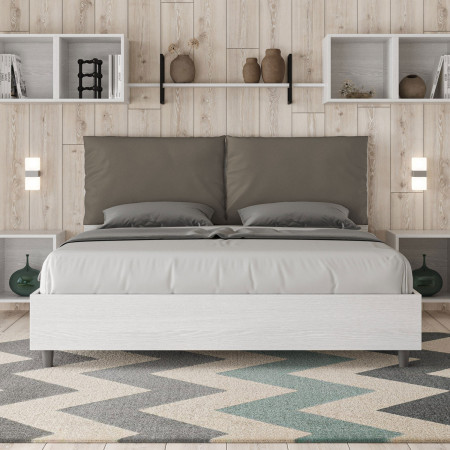 Letto moderno matrimoniale con testiera  rivestita in ecopelle cappuccino