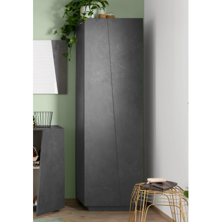 Armadio multiuso dal design moderno con 2 ante battenti e 6 ripiani. Colore grigio antracite, dimensioni 60x38x206