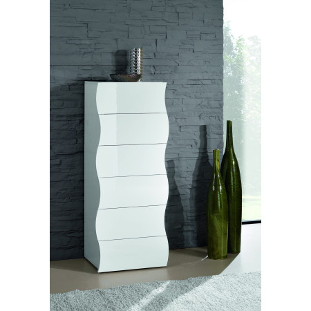 Cassettiera design bianco con sei cassetti bianchi e bordi ondulati. Dimensioni: 50x40x122 cm.