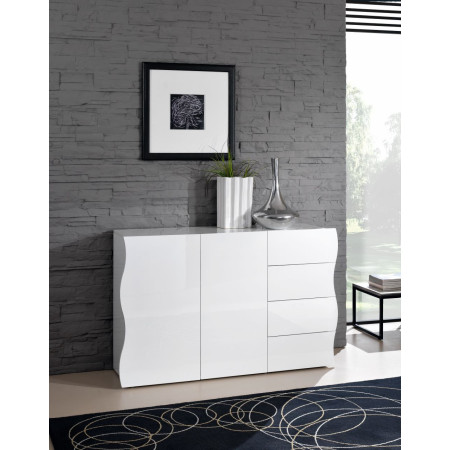 Credenza cucina bianco lucido con 2 ante e 4 cassetti. Dimensioni: 124x40x81 cm.